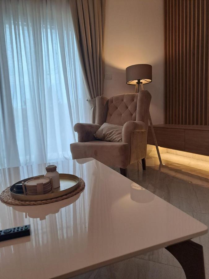 Lux Apartment Jovanovic Tivat Extérieur photo